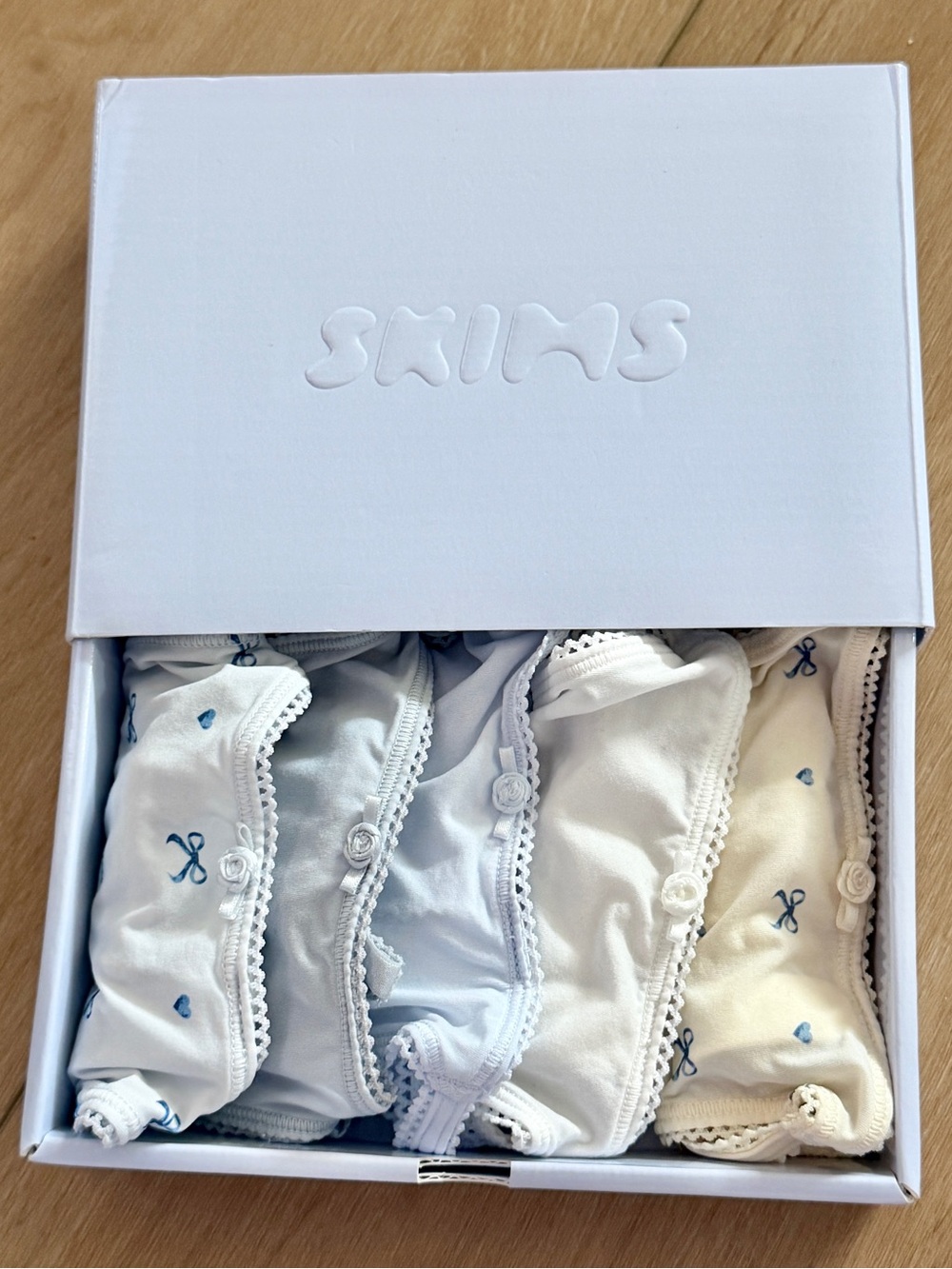 New Skims Underwear Set XL